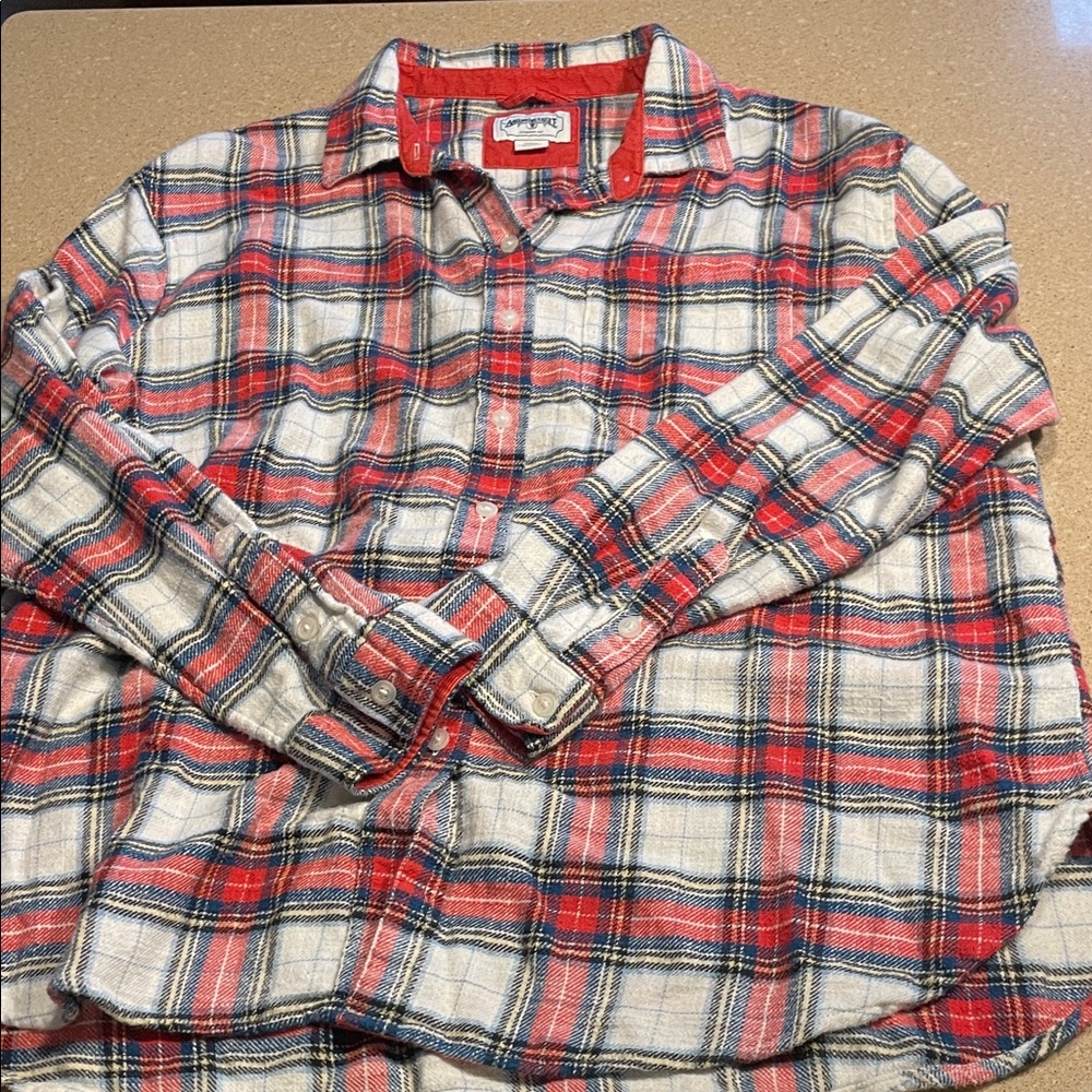 American Eagle Outfitters Red and White Plaid Casual Shirt